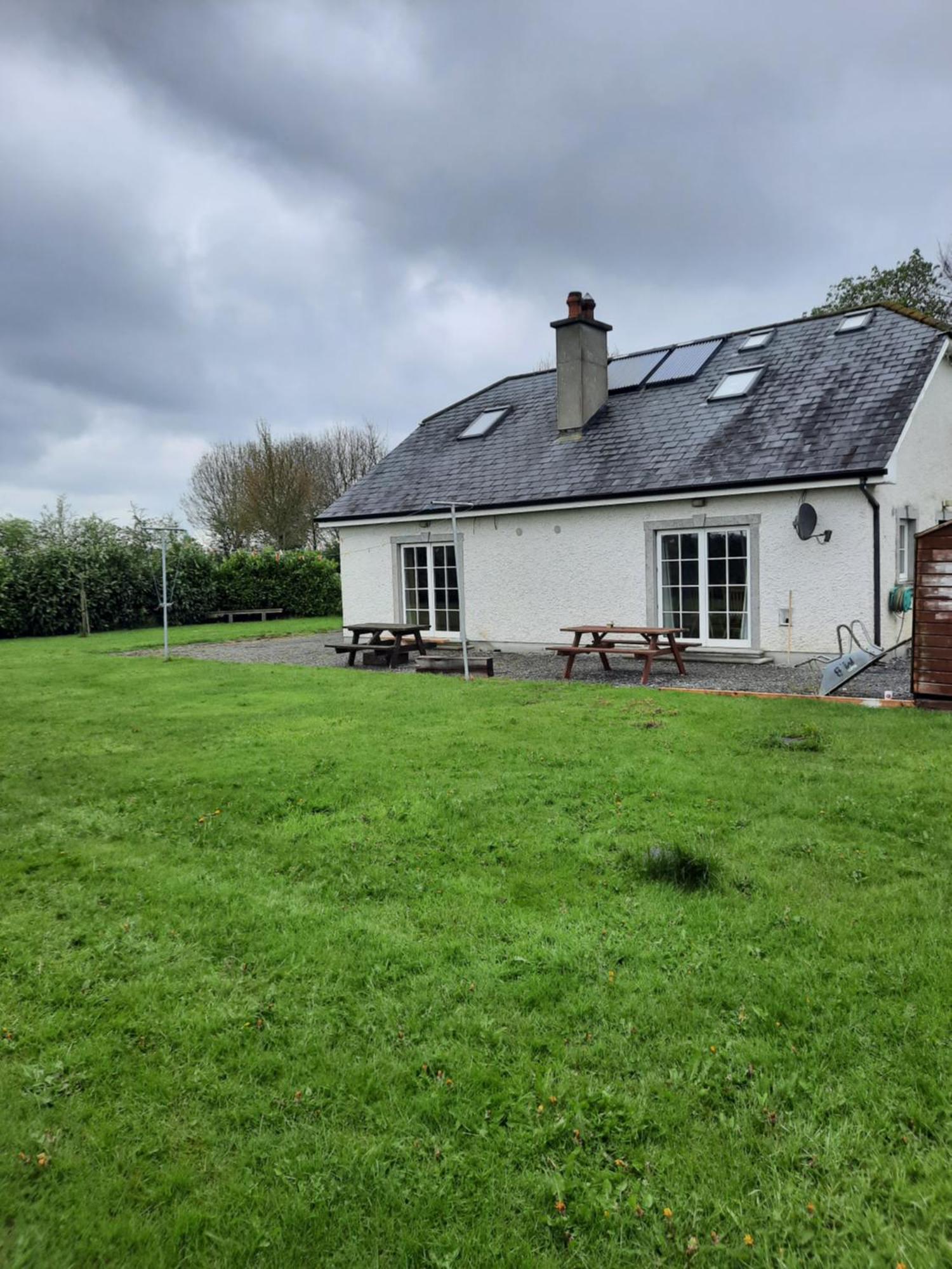 Country house Clone Manor